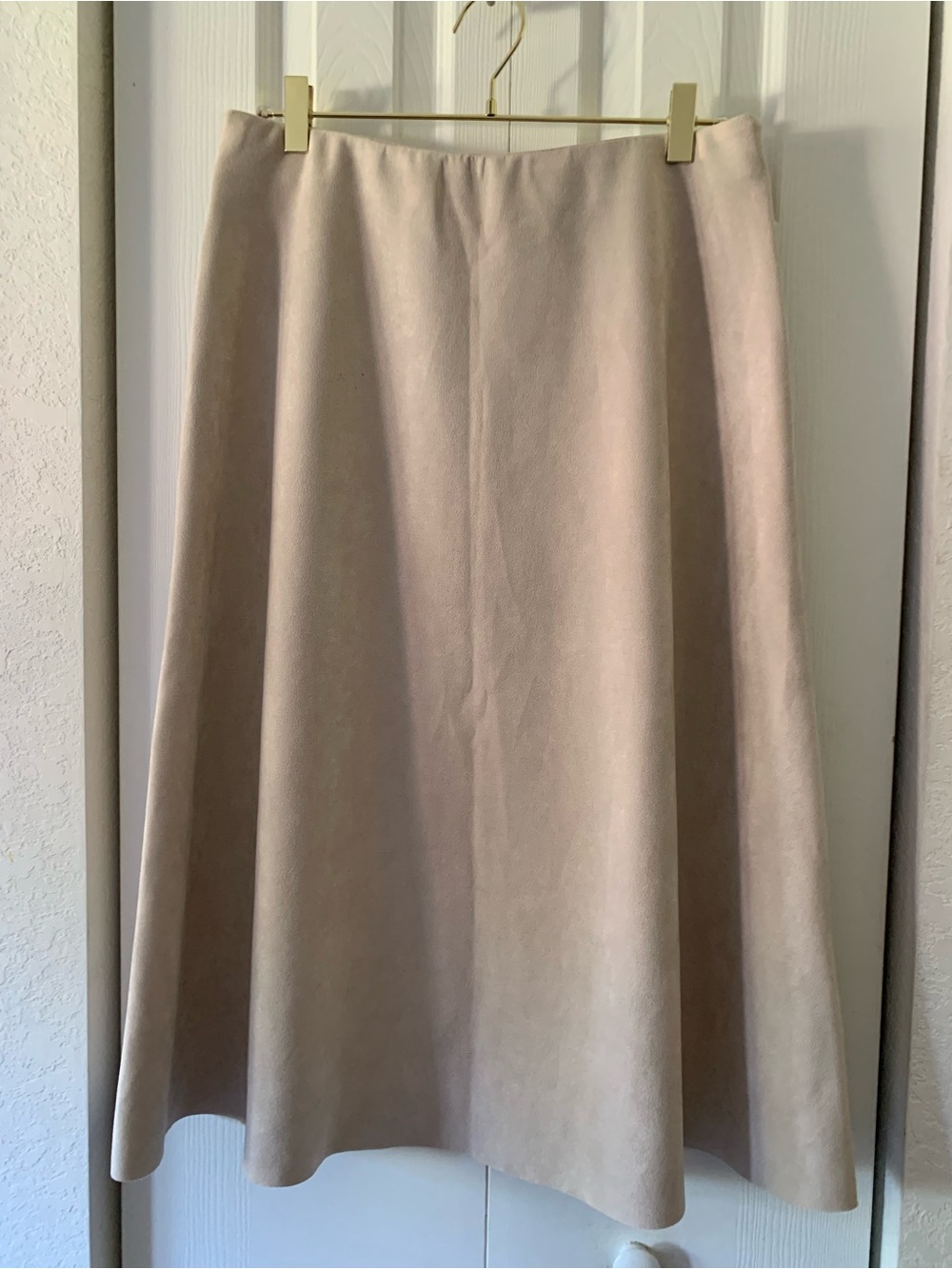 La Vila Milano Classic A-Line Midi Skirt in Light Taupe Size Large